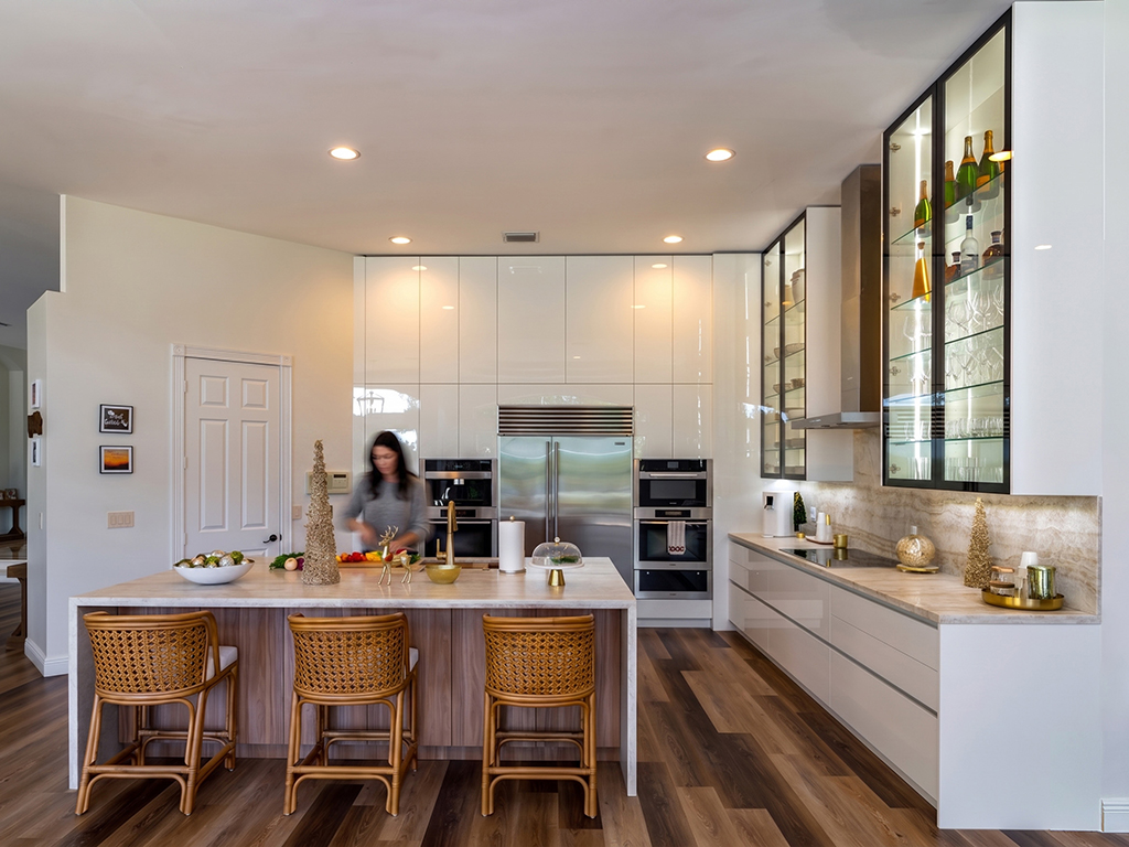 Custom kitchen design Miami by True Custom
