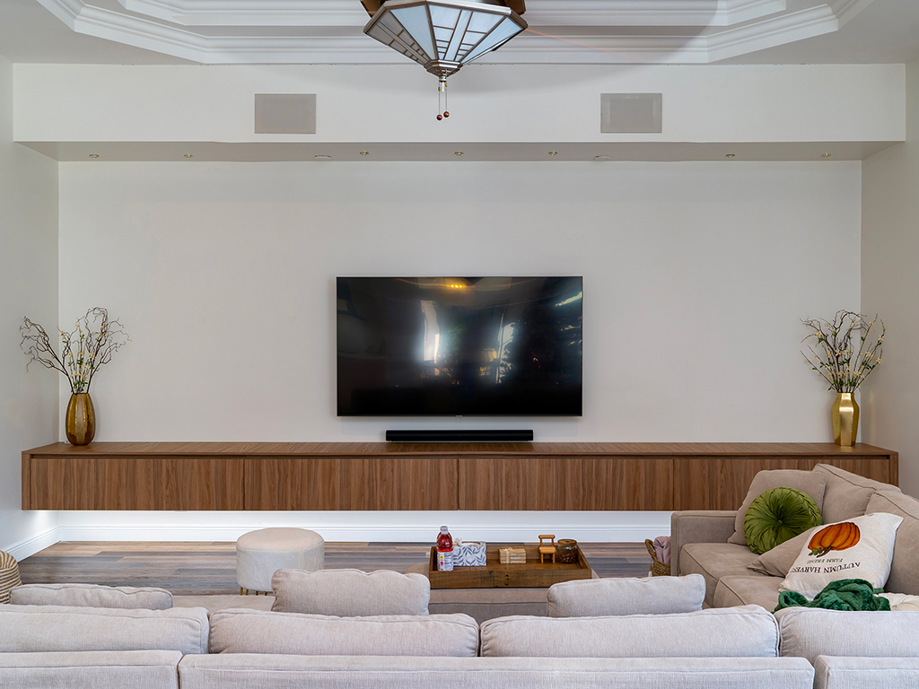 Custom kitchen design Miami by True Custom
