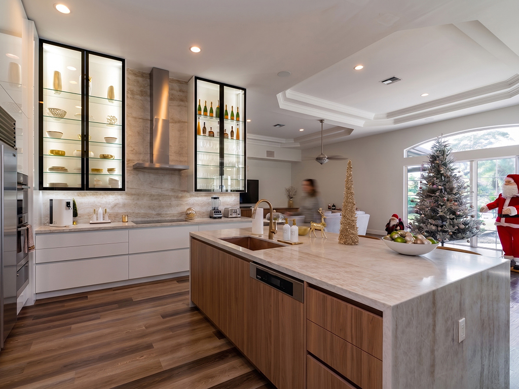Custom kitchen design Miami by True Custom