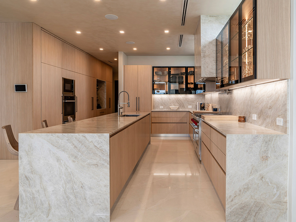 Custom kitchen design Miami by True Custom